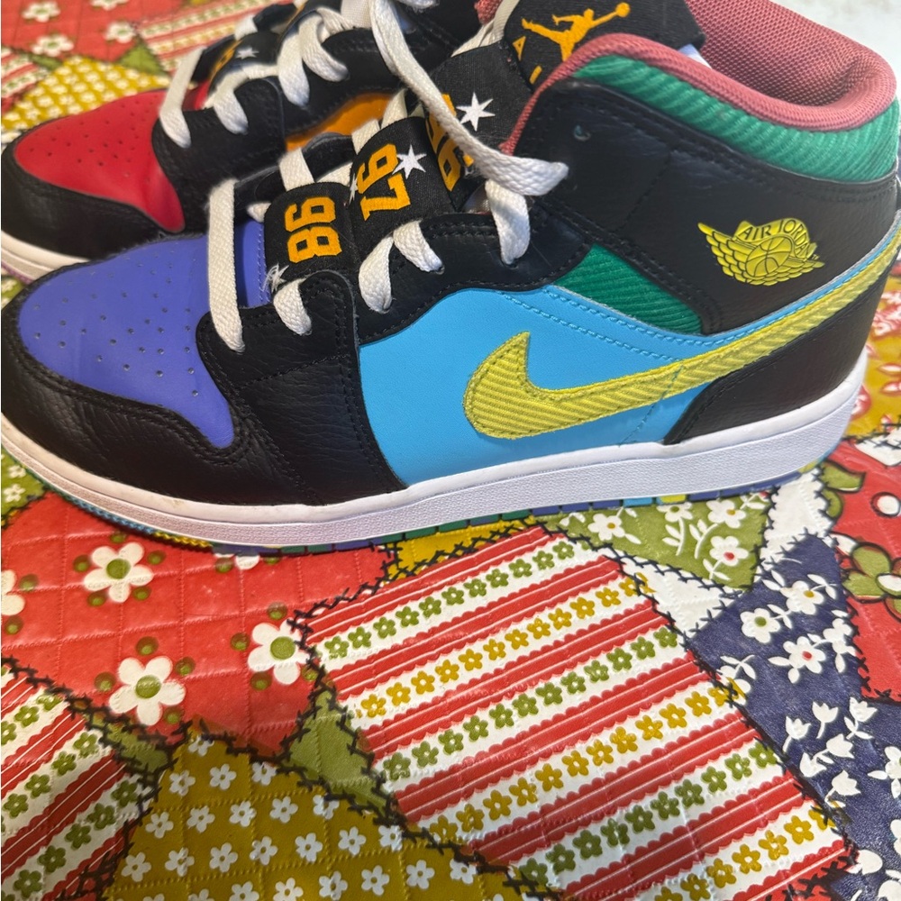 Kid's Air Jordan 1 Mid GS Six Championships